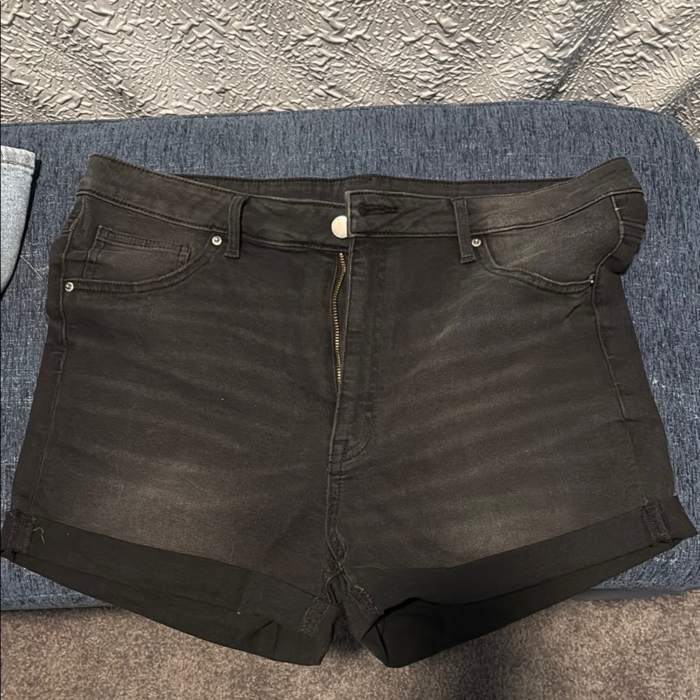 H&M Black Jean Shorts Distressed Denim Style